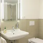 Miit Liebe Zum Detail Eingerichtete 2-zimmer-ferienwohnung Im Zentraum Von شقة *